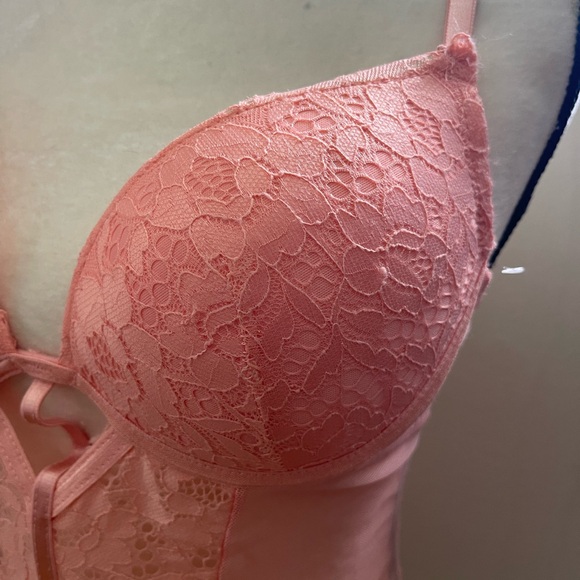 Secret Lace mesh keyhole teddy bodysuit - Picture 5 of 15